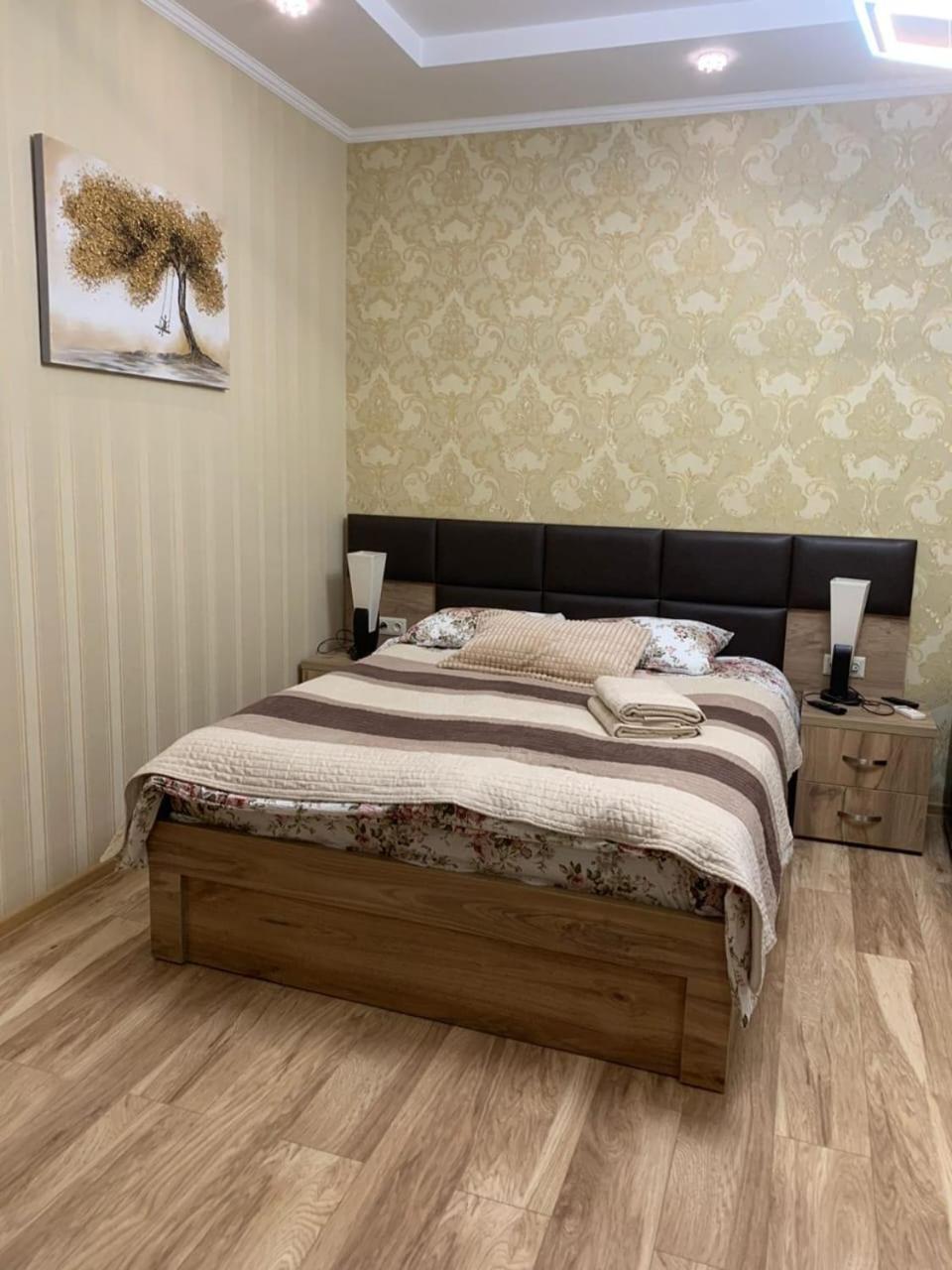 On L.meskhishvili Turn Appartement *